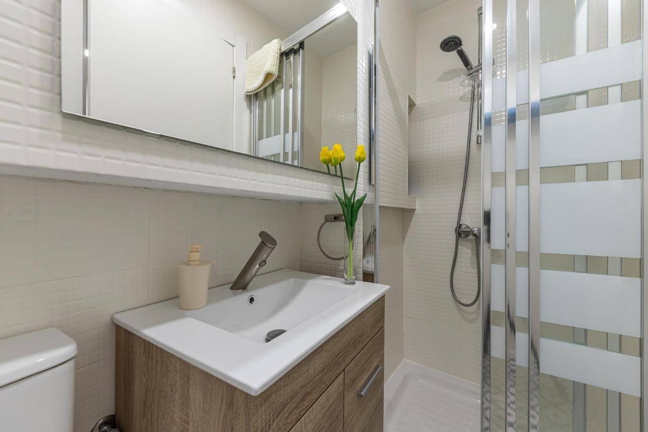 Apartment Waou El Rastro I - Alquiler Corta Duracion